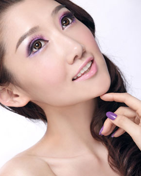 初秋浪漫紫色妝 守候久違的愛(ài)情