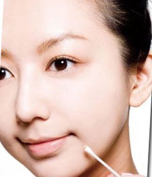 白領(lǐng)上班族簡單4步搞定上班妝