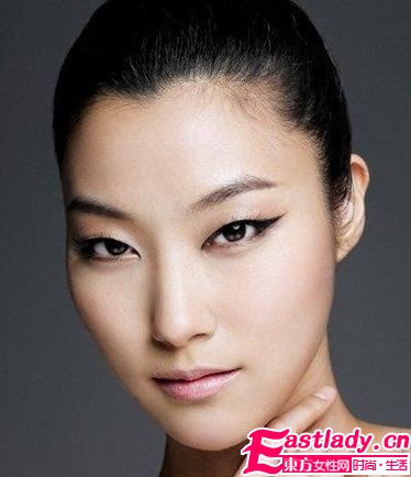 俘獲眾生 都市女郎必學(xué)精致魅惑妝