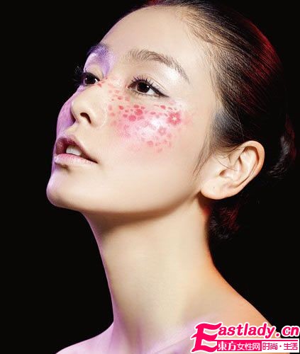 麻豆示范 2011如何讓[妝]美到窒息