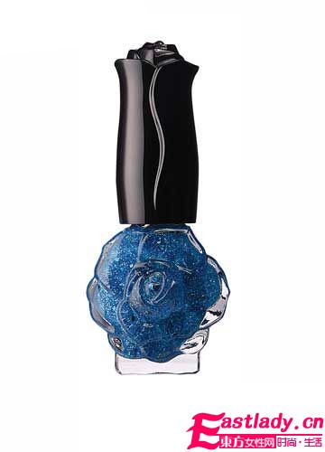 魅惑午夜 星光藍打造Party Queen