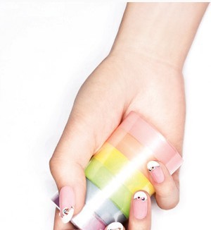 OL最I(lǐng)N的美甲 Office淑女風(fēng)范呼之欲出