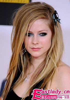 女星[妝]強(qiáng)勢 全球權(quán)勢女大盤點(diǎn)