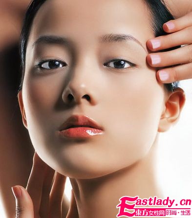 精致偽 妝 術(shù)消滅熟女所有問題