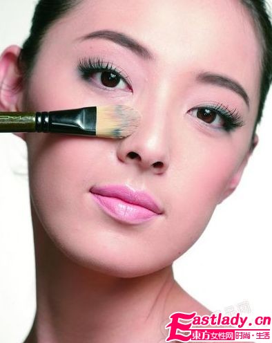 7大給力秘笈 妝出艷羨小V臉