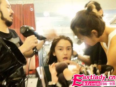 誰最不 妝 微博揭露女星私密照