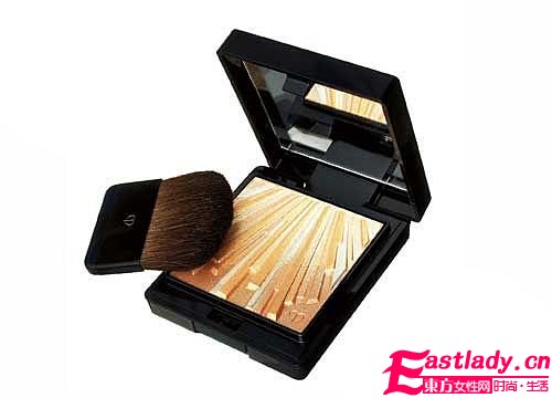 8款時(shí)髦貴婦范兒必備心動(dòng)美妝