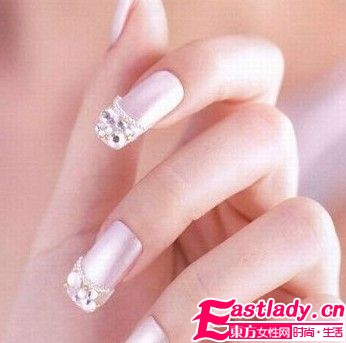 3款潮范美甲DIY 演繹嫵媚風情