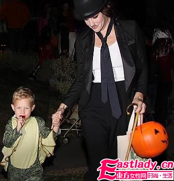 雷人無罪 看好萊塢明星玩轉(zhuǎn)萬圣節(jié)