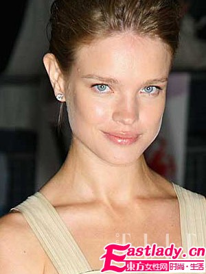 盤點(diǎn)全球最會(huì)化妝的女星TOP10（組圖）