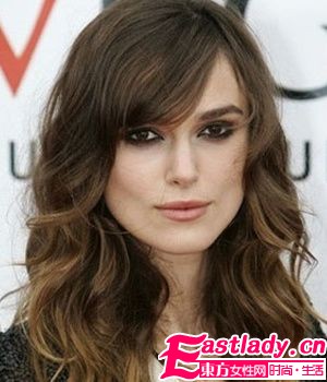 煙熏妝冬日回歸 9大技巧打造經(jīng)典