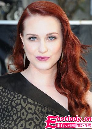 看潮妝亮點(diǎn) 煙熏主打御姐范