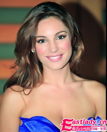 美艷無(wú)敵 盤(pán)點(diǎn)15位美人秋冬搶眼妝