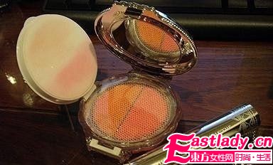 營(yíng)造完美膚色 10款臺(tái)灣妹最愛(ài)腮紅