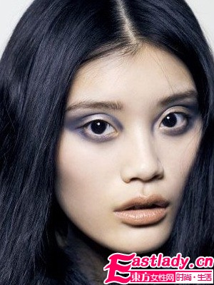 唇紅齒白 彰顯十足東方[女人味]