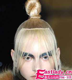 2010秋冬彩妝 個性破格視覺系