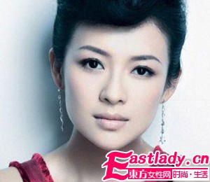 65歲立變25歲 女明星玩轉(zhuǎn)裝嫩妝(組圖)