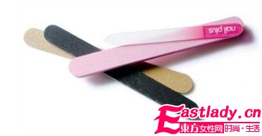 秀出精致美甲 10條專(zhuān)業(yè)級(jí)美甲秘笈