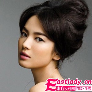 甜美酷辣 盤(pán)點(diǎn)全球最會(huì)化妝的女明星(組圖)