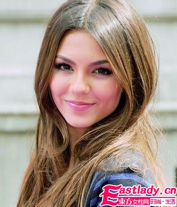 潮妞志 國(guó)外女星冬日刮起暖調(diào)風(fēng)