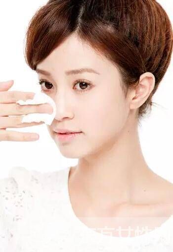 正確清除粉刺的六個(gè)步驟 手殘黨趕緊get