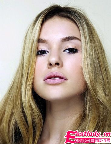 T臺美妝靈感 讓日常妝容更起范