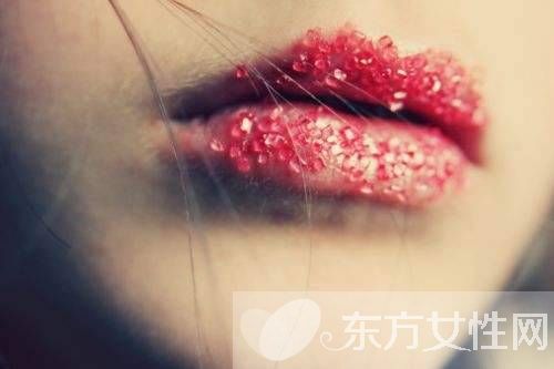 這四個(gè)看似正確的錯(cuò)誤護(hù)膚方法 趕緊改了吧