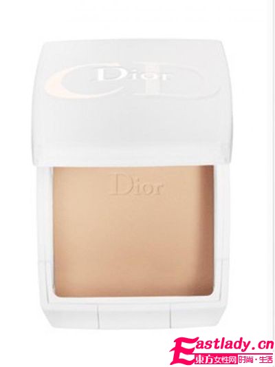 告別 掉渣臉 10款粉底決勝底妝