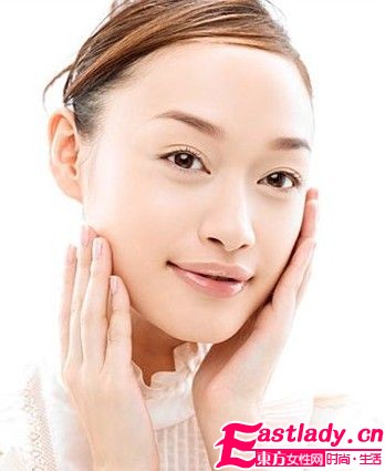 7款大愛潤澤底妝 冬日肌底口號