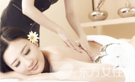 如何美容護(hù)膚 中藥美容法讓你容光煥發(fā)