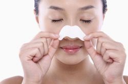 粉碎謠言 這四個(gè)祛黑頭偏方統(tǒng)統(tǒng)不可信