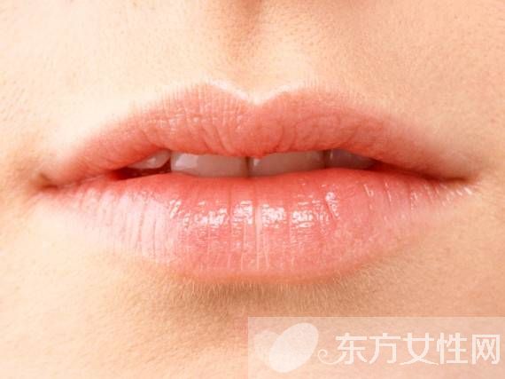 秋冬護(hù)唇小妙招 自然堂咬唇膏打造最萌少女唇