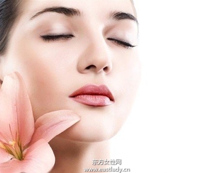 7個皮膚補(bǔ)水小妙招  讓你皮膚彈彈彈