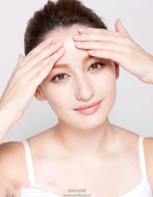 額頭皺紋怎么去除 四小妙招掃走抬頭紋