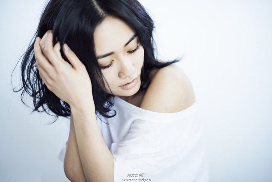 裸妝需要哪些化妝品 簡(jiǎn)單五步驟讓你輕松學(xué)會(huì)