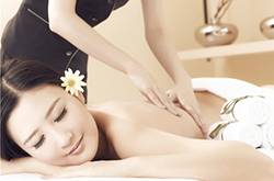 如何美容護(hù)膚 中藥美容法讓你容光煥發(fā)