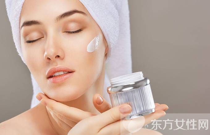 治眼袋的生活小竅門 這么做眼袋真的不見了