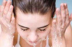 白糖洗臉去痘印法 讓你擺脫痘印煩惱