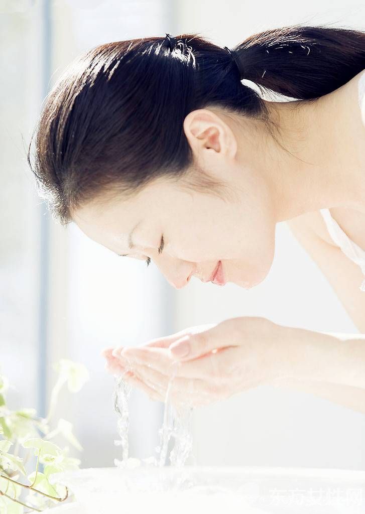 潔面后的護(hù)膚步驟 你做對了嗎