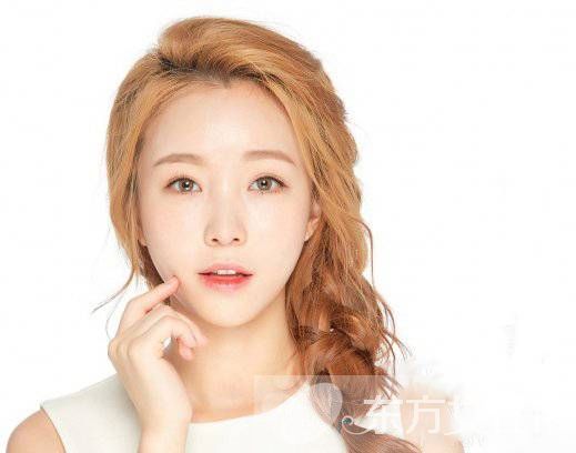 女人怎么做不易長(zhǎng)皺紋 這些地方長(zhǎng)皺紋謹(jǐn)防疾病