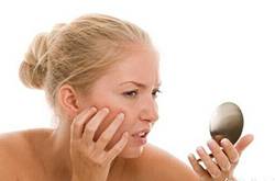 熬夜High趴怕 臉殘  快給肌膚補(bǔ)個(gè)覺(jué)