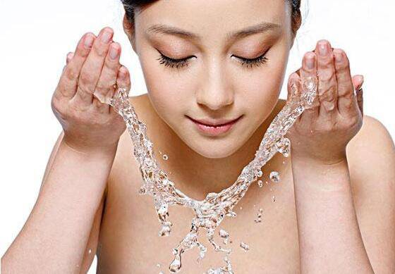 白糖洗臉去痘印法 讓你擺脫痘印煩惱