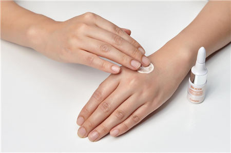 高麗雅娜 維C肉毒 美白粉受各界好評(píng)