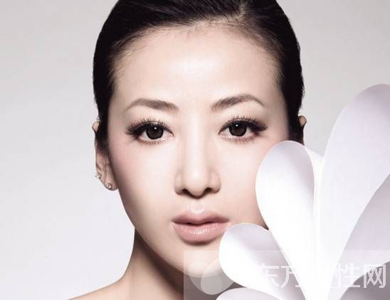 怎樣給皮膚補水保濕