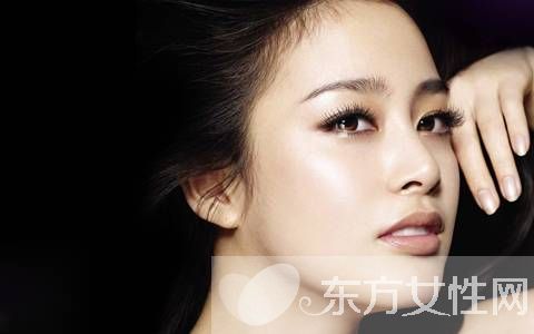 怎樣消除眉間皺紋 四大方法任你選擇