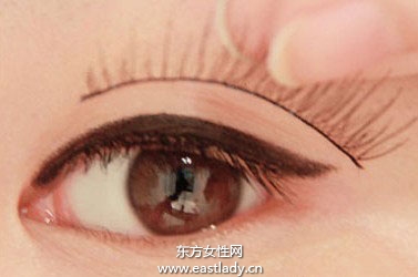 7個(gè)小竅門 教你眼睛怎么變大