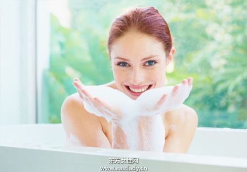 閉合性粉刺怎么治療  7個(gè)小訣竅讓你不再憂