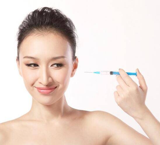 抬頭紋怎樣去除 4個(gè)小妙招讓你告別抬頭紋