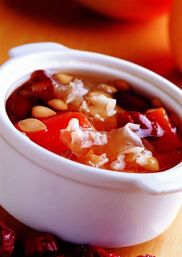 一白遮百丑 教你自制三款美白面膜