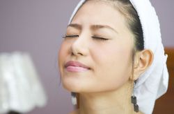 經(jīng)常去角質(zhì)好嗎 去角質(zhì)的好處與壞處有哪些